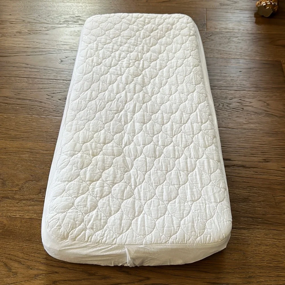 Mattress Cover - Bassinet